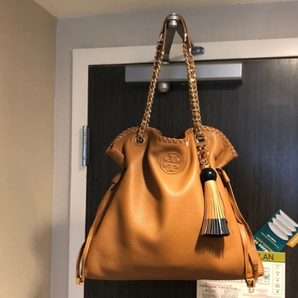 Tory Burch Handbags - Tory Burch Marion slouchy tote leather purse